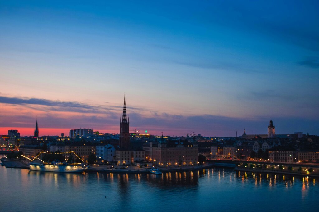 Discover Sweden’s most magical places in 2025—from aurora-lit Lapland to historic cities and hidden forests. Plan your dream Nordic getaway today!