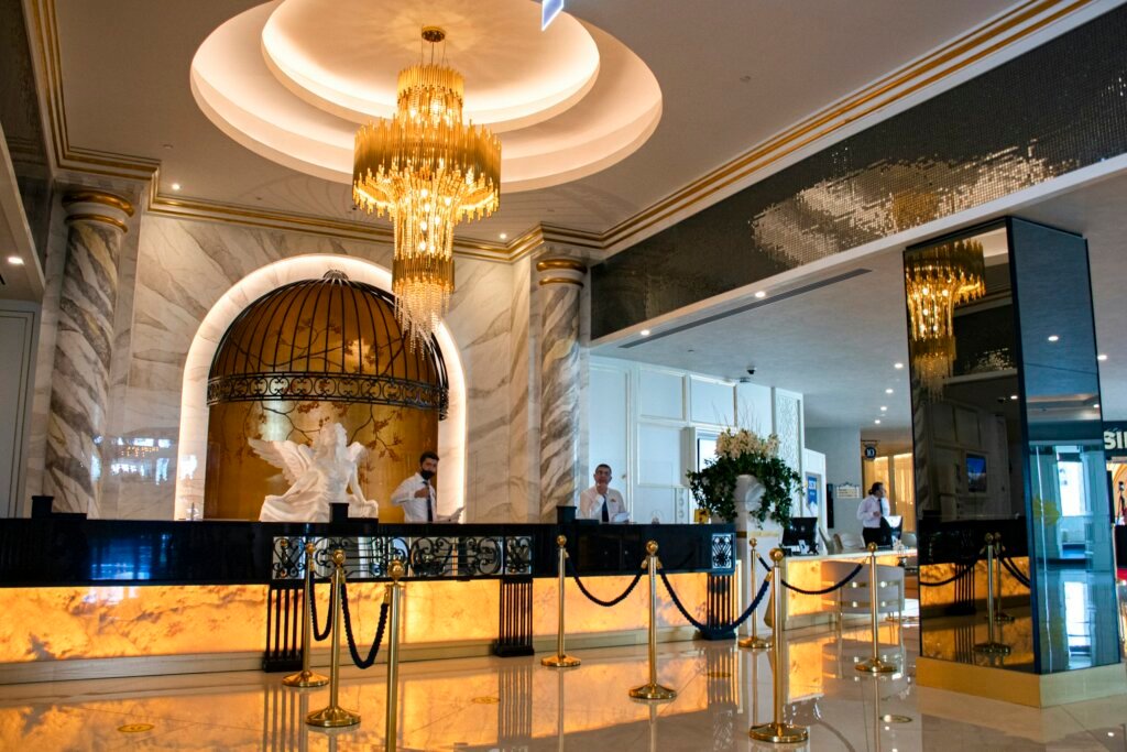Spacious family room near Masjid an-Nabawi with stroller parking and kid-sized prayer mats for Hajj 2025 visitors.